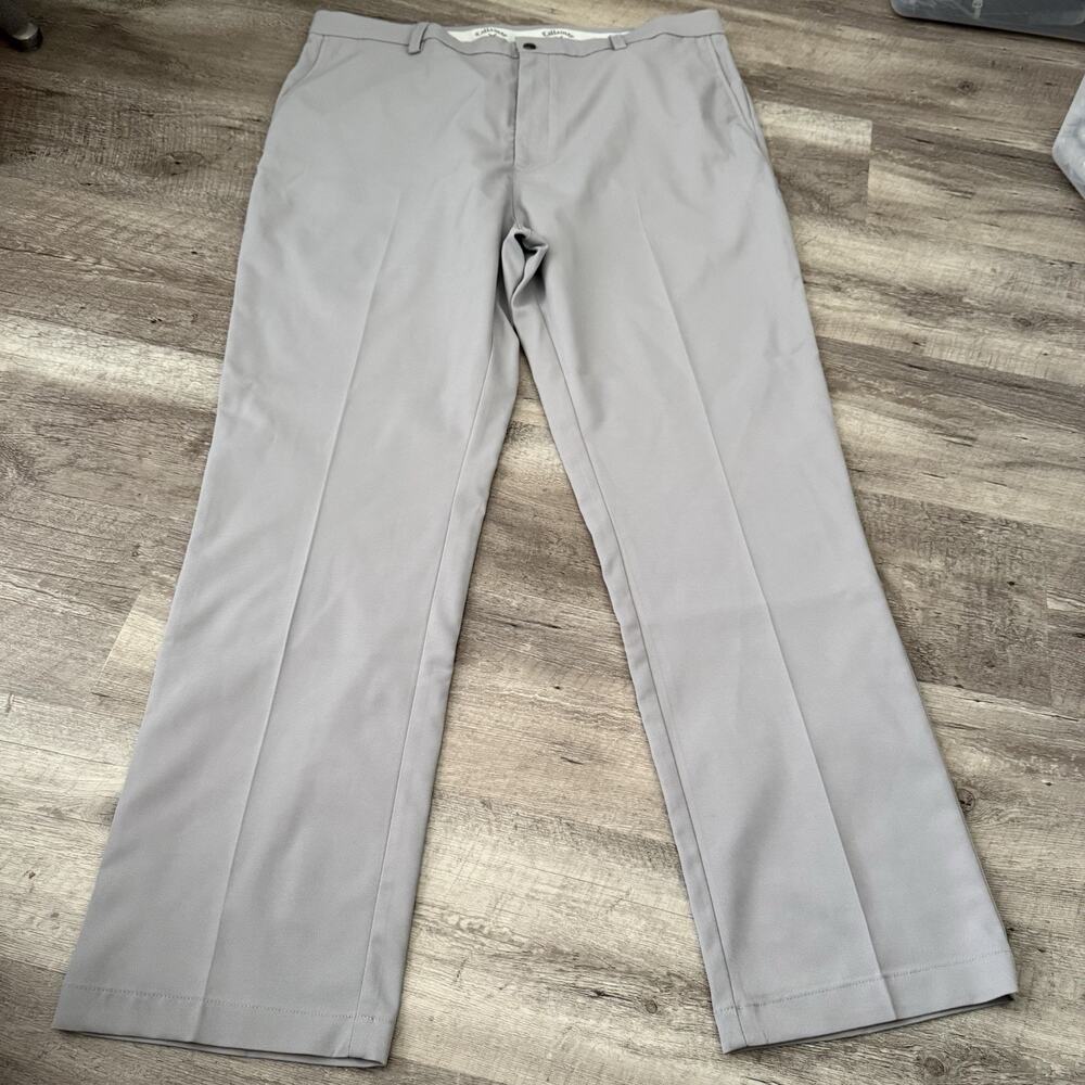 Callaway Golf Pants Mens Size 42x32 Gray Flat Front Straight Leg
